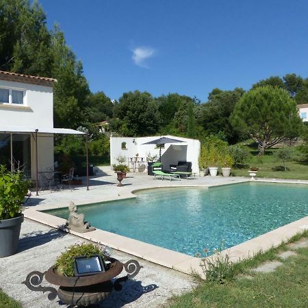 Les Anges LʼIsle-sur-la-Sorgue Exterior foto
