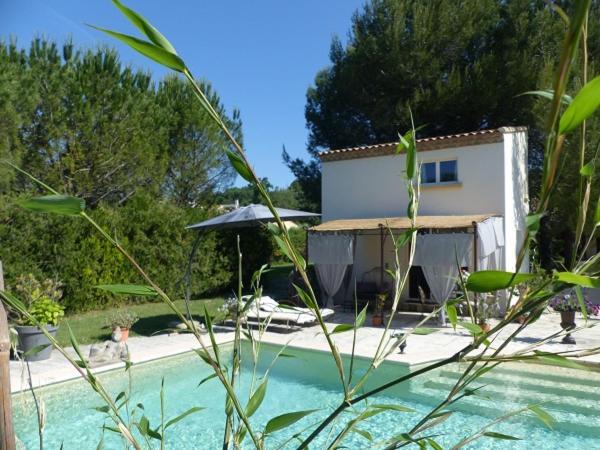 Les Anges LʼIsle-sur-la-Sorgue Exterior foto