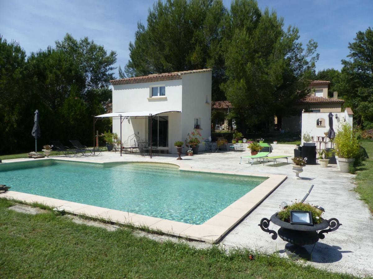 Les Anges LʼIsle-sur-la-Sorgue Exterior foto