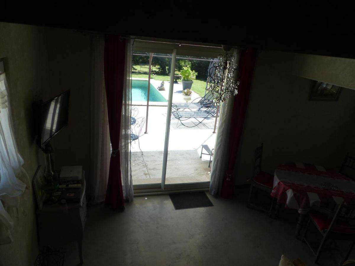 Les Anges LʼIsle-sur-la-Sorgue Exterior foto